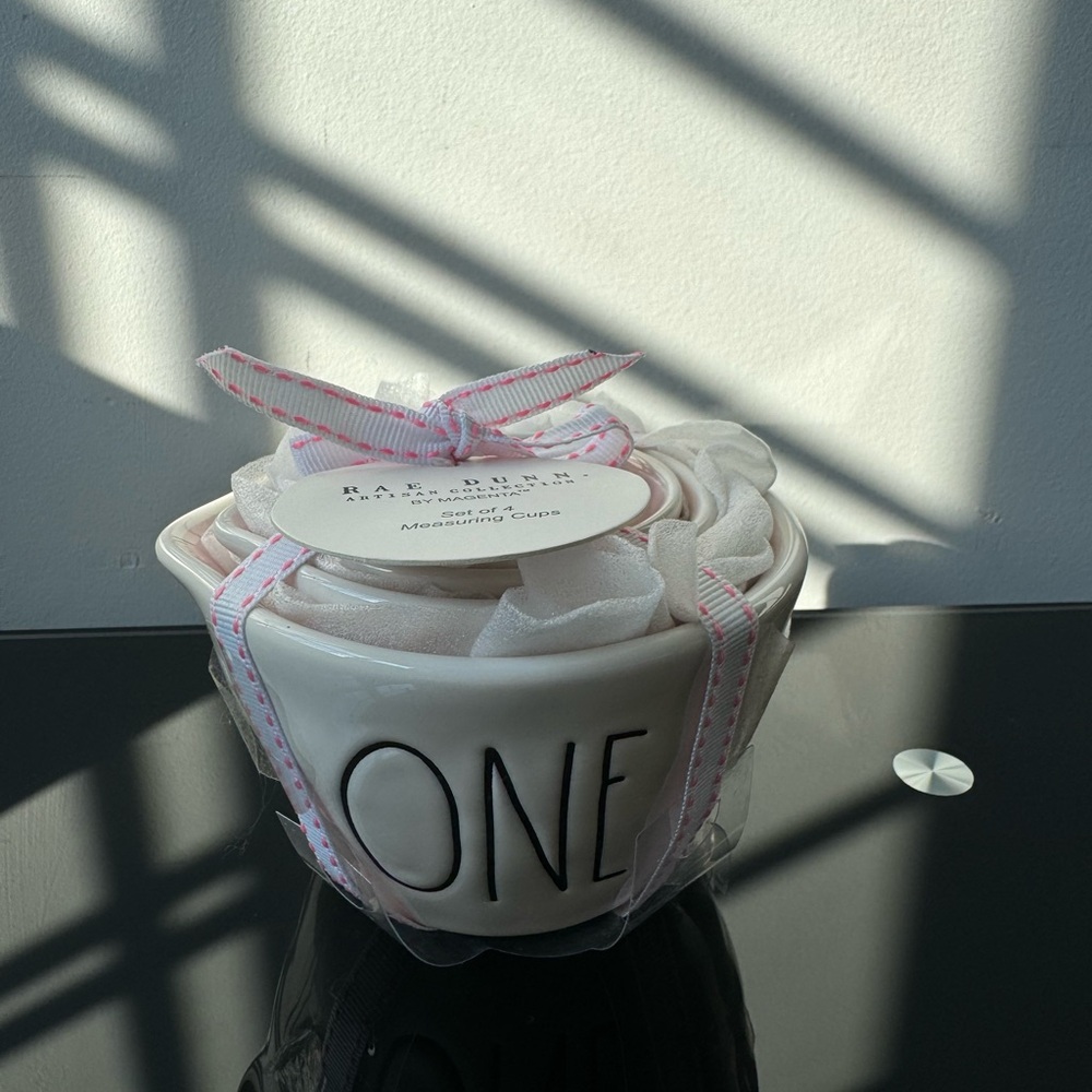 NWT Rae Dunn  Measuring Cups